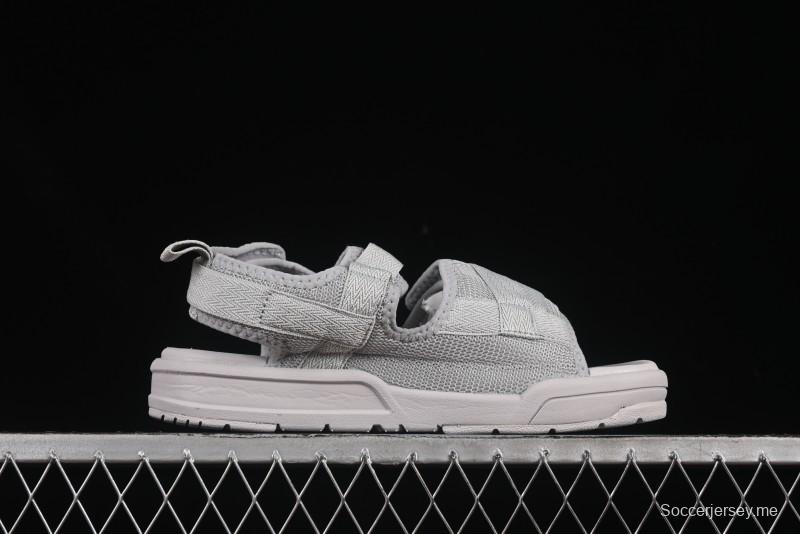 صندل ريترو صيفي من نيو بالانس SDL3206G