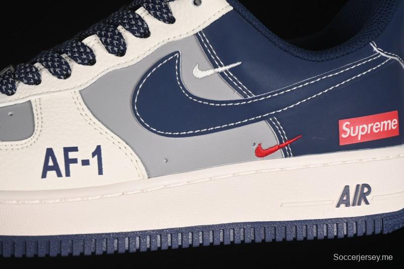 حذاء نايك اير فورس 1 '07 منخفض سوبريم سوبريم بالتعاون مع نايك باللون الرمادي والأزرق الكاجوال - HH7518-054