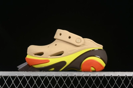 قباقيب كروكس بابل كراش العاكسة للفقاعات - B.D4