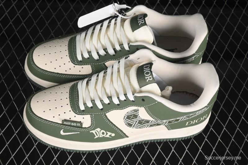 حذاء نايك اير فورس 1'07 منخفض بالتعاون مع ديور باللون الأخضر الداكن المزين بنقوش الأزهار - KK1988-081