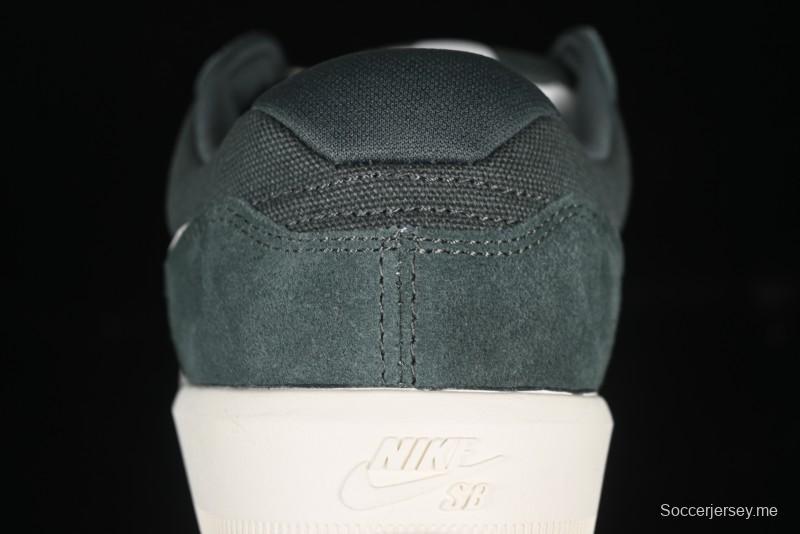 حذاء تزلج ريترو 58 ريترو من نايك SB Force 58 ريترو - DV5477-301