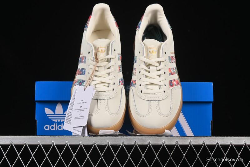 أديداس أوريجينالز جازيل من أديداس أوريجينالز حذاء رياضي منخفض مقاوم للانزلاق ومقاوم للاهتراء - JH7370