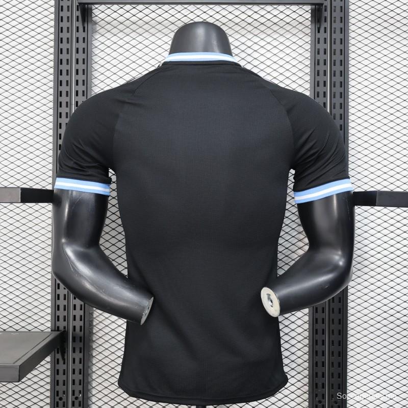 إصدار اللاعب 2025 قميص الأرجنتين 2025 أسود بحواف زرقاء سماوية