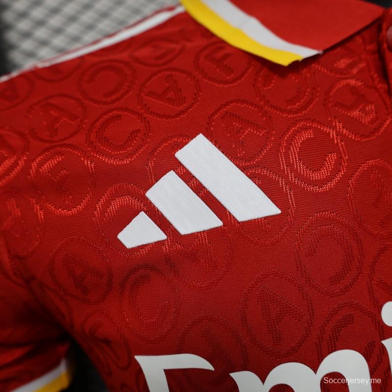 إصدار اللاعب 25/26 قميص بولو أحمر من أرسنال بولو 25/26