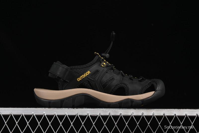 صندل رياضي مريح خارجي مغلق من سلسلة 2025 من إيكو أوف تريل 2025 - 63723901001