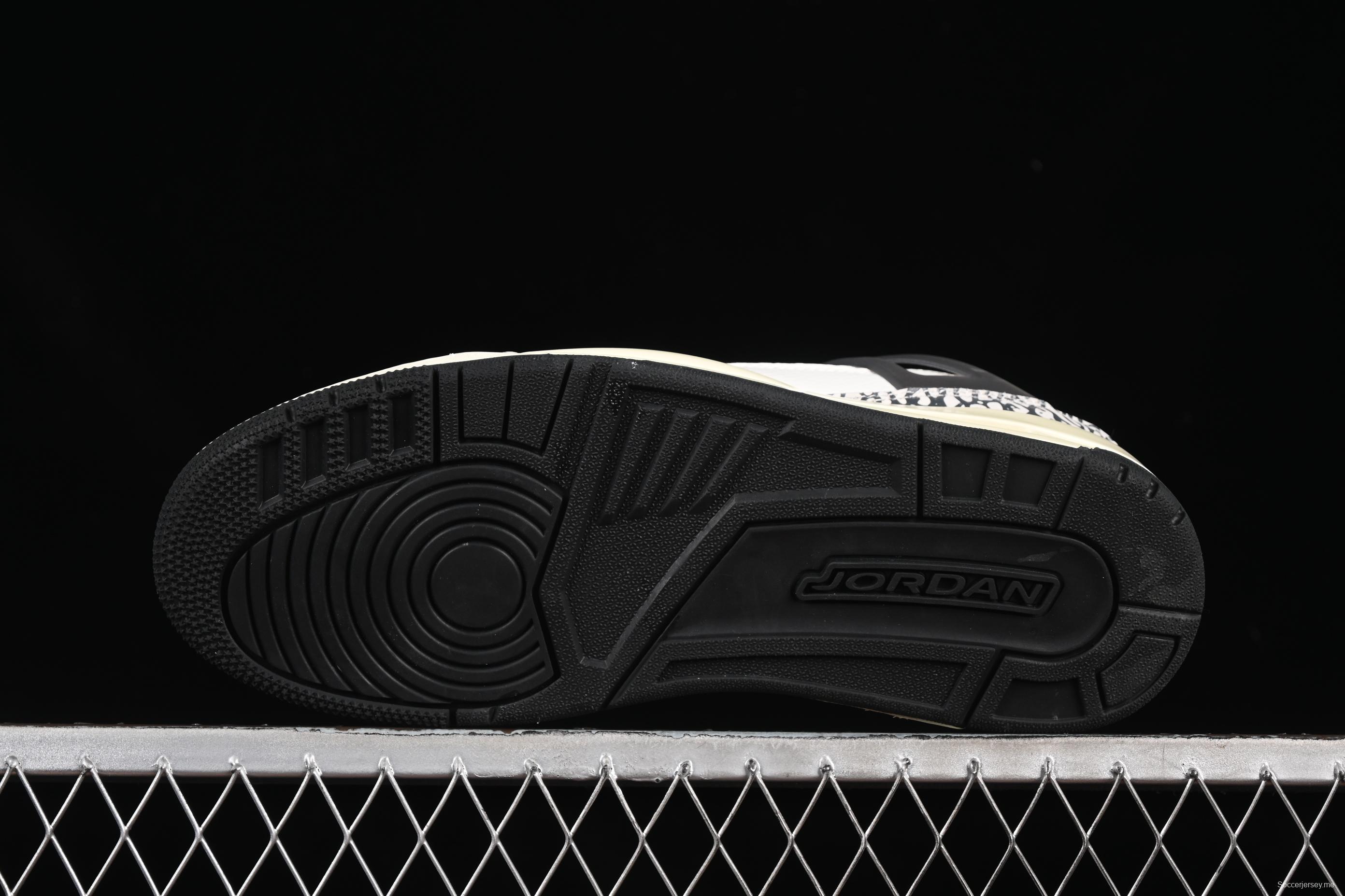 حذاء سنيكرز جوردان سبيزايك لو ريترو ريترو بلو فيوجن من نايك - FQ1759-116