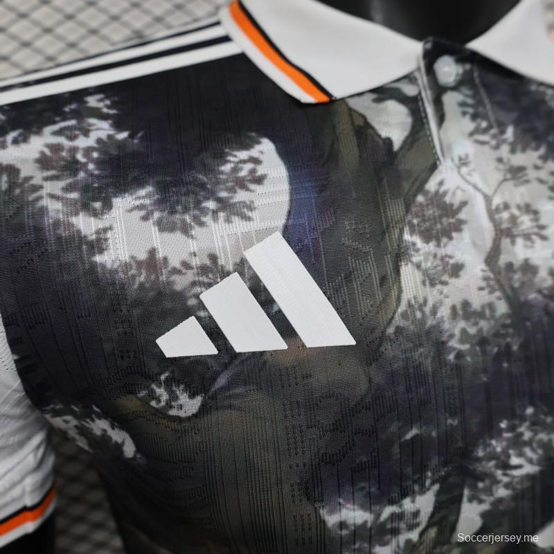 إصدار اللاعب 2025 قميص أبيض ياباني مع قميص بمشهد طبيعة التنين بول