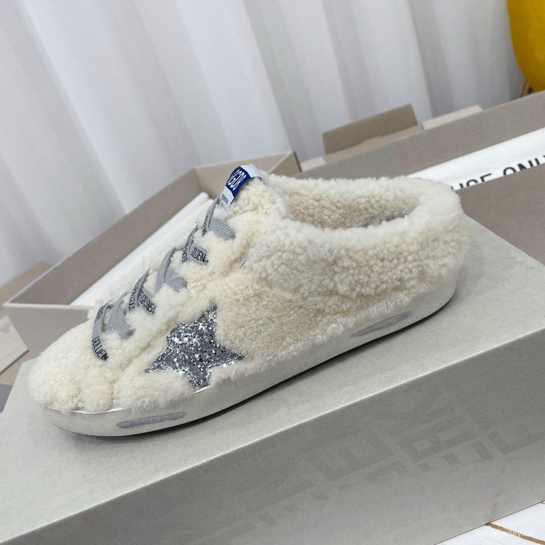 2024 Slippers GGDB White Shearling Star MJ00280