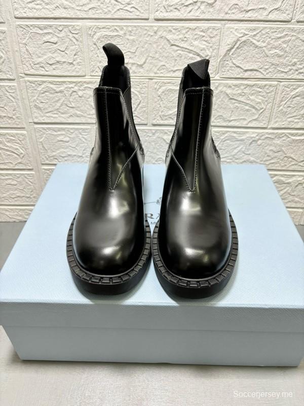 2024 Unisex Prada Black Patented Leather Imported Calfskin Chelsea Boots MJ00360