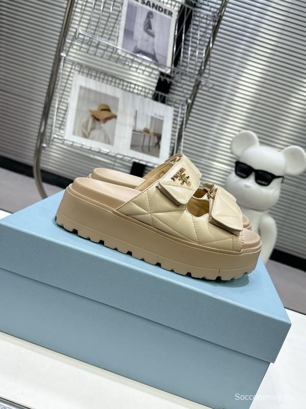 2025 Women Prada Beige Leather Slippers KFY00290