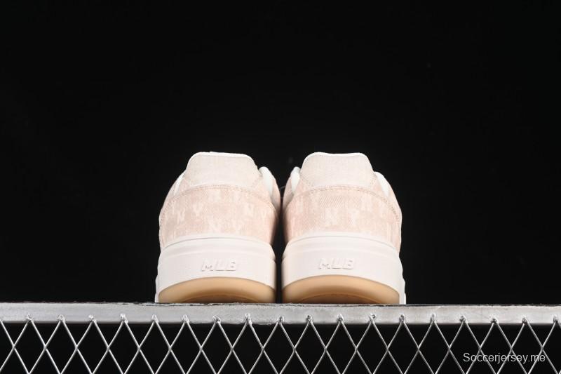 New York Yankees Chunky Liner Embo Monogram Elevated Platform Casual Running Shoes - 3ASXV015N50BGS