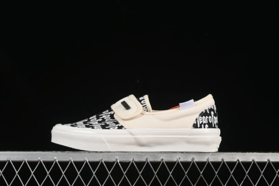 حذاء تزلج كاجوال سليب أون كلاسيك تشيكربورد من فانس - VN0009QCBLE