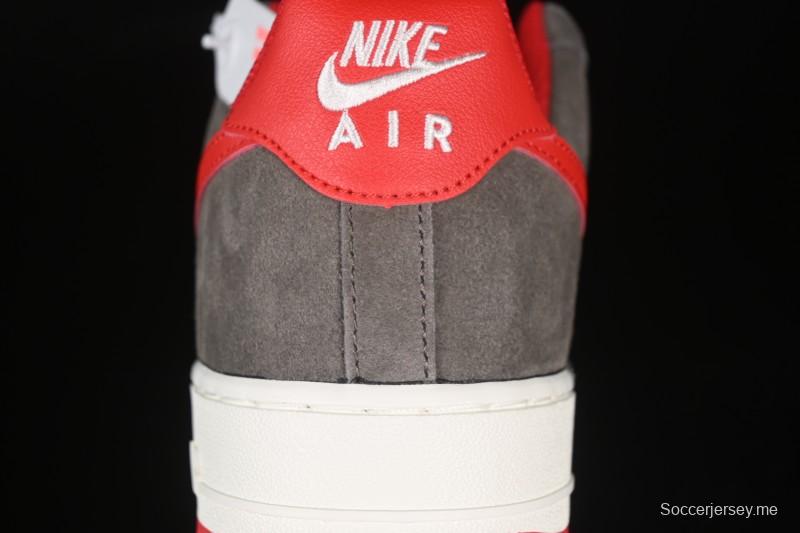 حذاء رياضي نايك اير فورس 1'07 منخفض كاجوال مع وسادة هوائية كاملة الطول - FQ8714-201