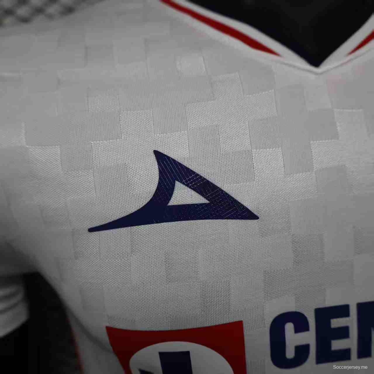 إصدار اللاعب 25/26 قميص كروز أزول 25/26 خارج الديار