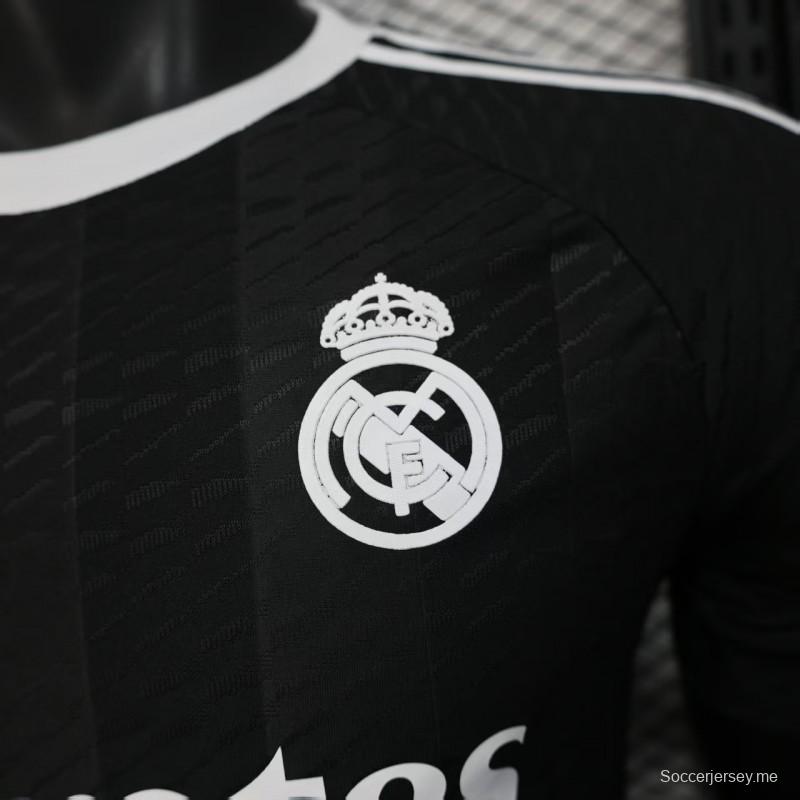 نسخة اللاعب 25/26 قميص حارس مرمى ريال مدريد الأسود 25/26