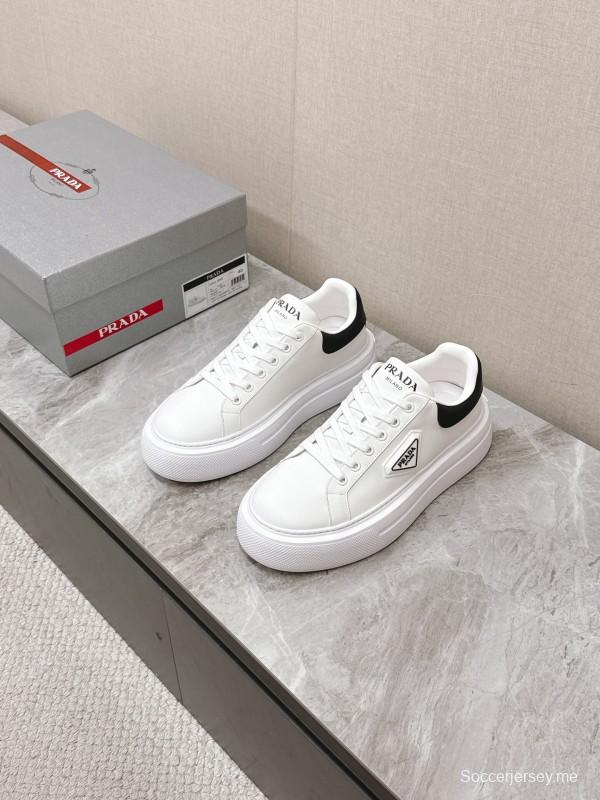 2025 Unisex Prada White Black Calfskin Leather Sneakers KFY00290