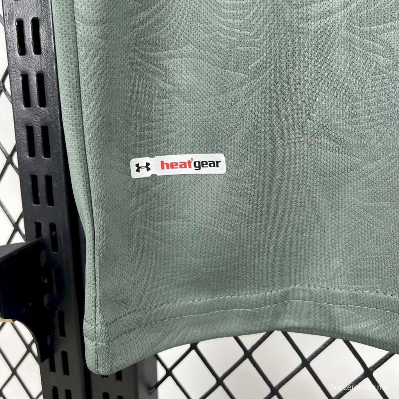 2025 تي شيرت أبيض اللون أبيض من أندر أرمر #1043