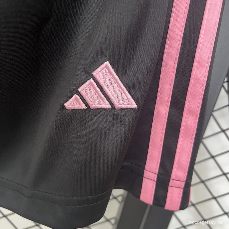 25/26 شورت جوفنتوس الرئيسي 25/26