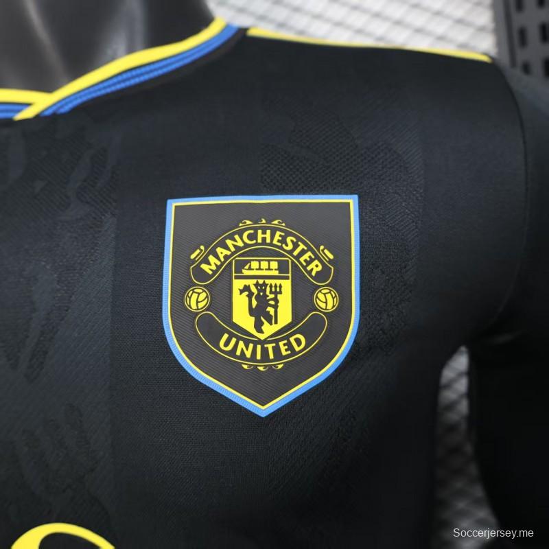 إصدار اللاعب 25/26 قميص مانشستر يونايتد الثالث بأكمام طويلة أسود اللون أسود اللون