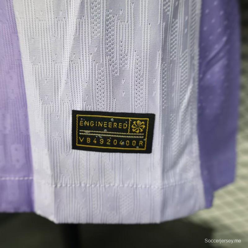 إصدار اللاعب 25/26 قميص فريق برايتون هوف ألبيون خارج أرضه