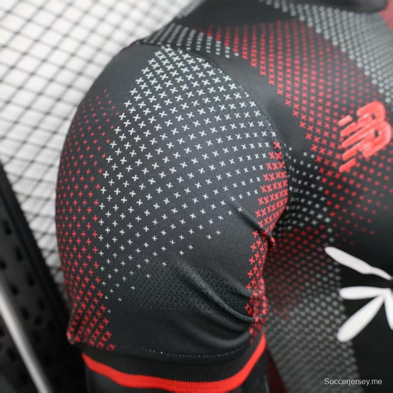 إصدار اللاعب 25/26 قميص فريق باير 04 ليفركوزن 04 ليفركوزن على أرضه