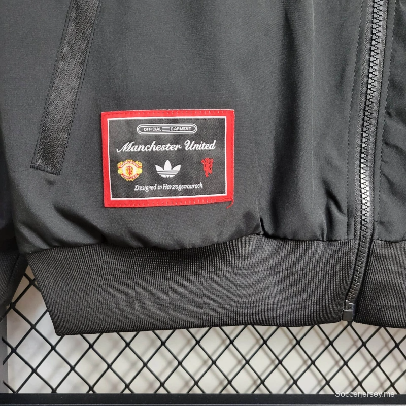 25/26 جاكيت مانشستر يونايتد سترة واقية من الرياح أسود