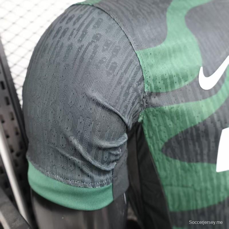 إصدار اللاعب 25/26 قميص سبورتينج لشبونة الثالث