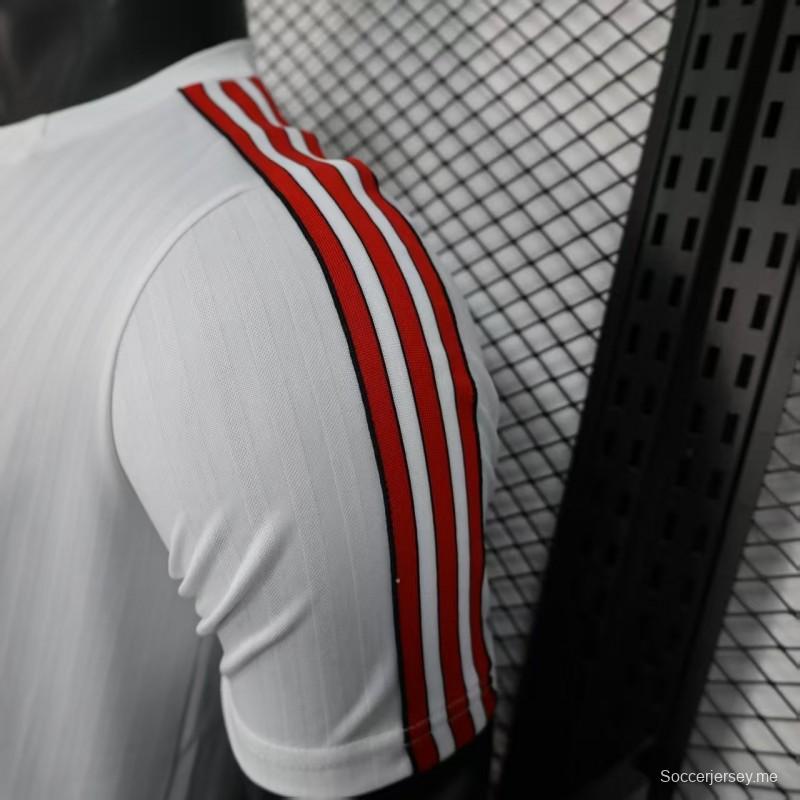 إصدار اللاعب 25/26 قميص ريفر بليت أبيض غير رسمي 25/26