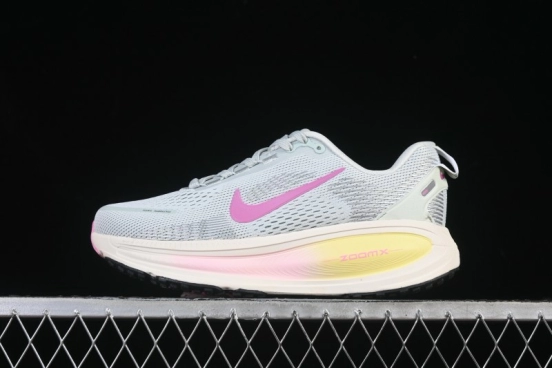 حذاء الجري اير زوم فوميرو 18 المبطن من نايك - IH3634-099