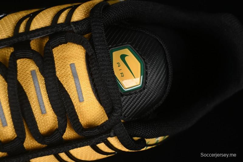 حذاء الجري اير ماكس بلس ريترو من نايك بتقنية الوسائد الهوائية - IB7671-700