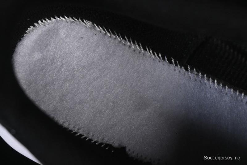 حذاء الجري اير ماكس بلس ريترو من نايك بتقنية الوسادة الهوائية - DM2362-001