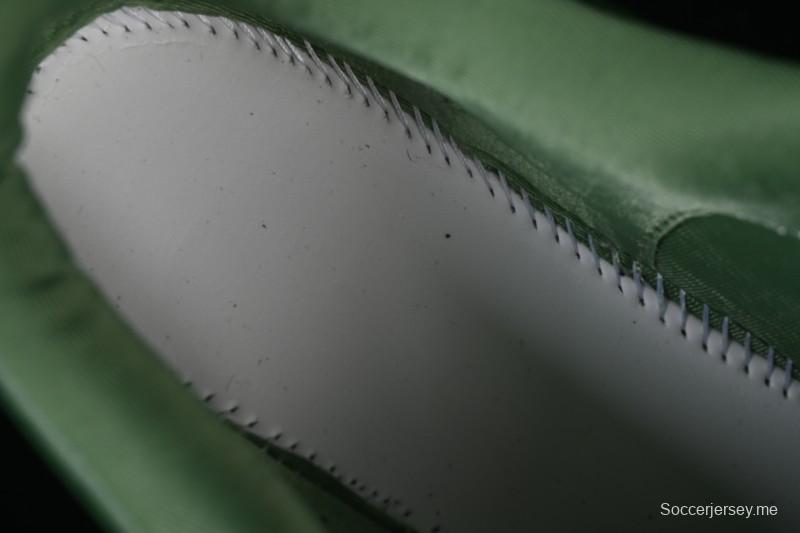 أديداس باد باني x أديداس حذاء تزلج منخفض الكاجوال الداخلي المقاوم للانزلاق ومقاوم للاهتراء - JS5049