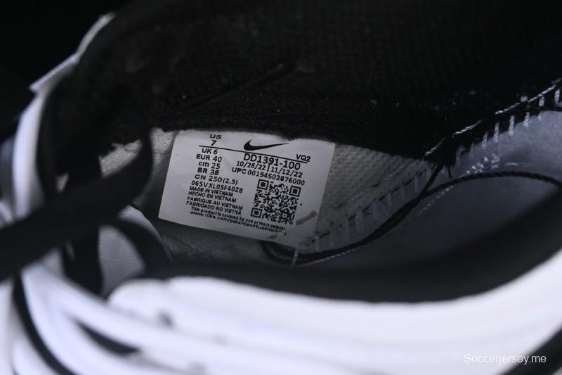 حذاء تزلج نايك SB Dunk Dunk Low Strap المخصص للتزلج الكاجوال منخفض الرقبة - DD1391-100