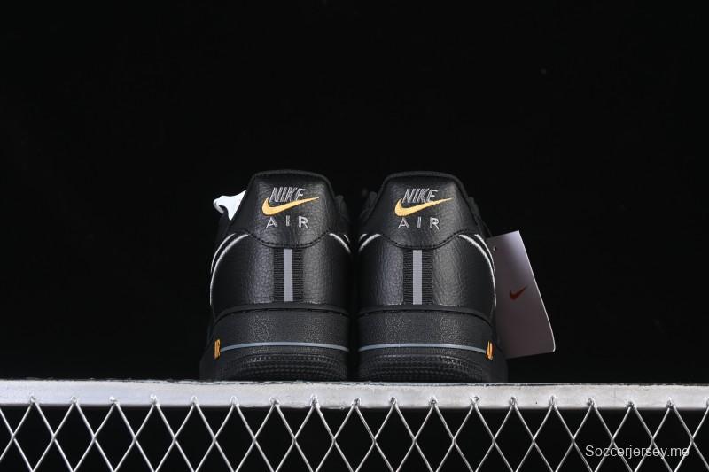 حذاء رياضي نايك اير فورس 1 '07 منخفض كاجوال مع وسادة هوائية كاملة الطول - IB7677-001