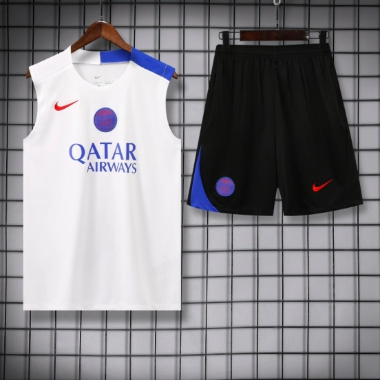 25/26 باريس سان جيرمان سترة بيضاء + قميص أبيض + شورت
