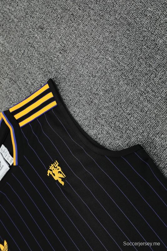 25/26 مانشستر يونايتد أديداس أديداس أديداس سترة نبيذ أصلي + شورت