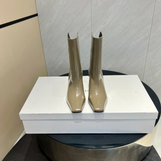 Khaite 2025 SS Collection Square Toe Slip-On Ankle Boots - KFY00390