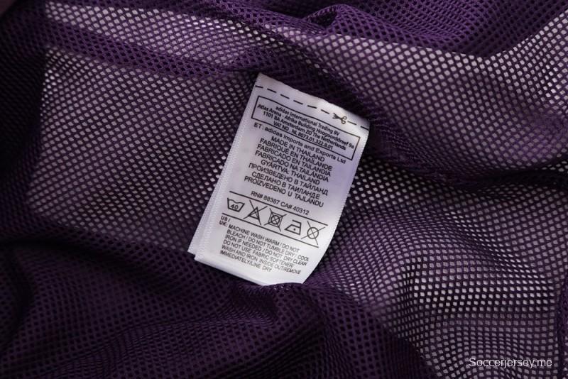 25/26 مانشستر يونايتد أرجواني S-2XL مانشستر يونايتد جاكيت بنصف سحاب + بنطلون طويل + بنطلون طويل