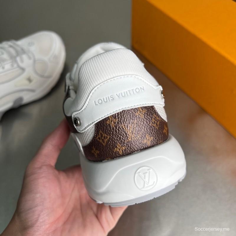 حذاء إل في أولمبيا ذو رباط مستدير من الأمام والجزء العلوي منخفض الكاجوال - YC