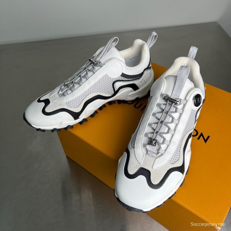 حذاء LV RUSH RUSH من جلد العجل المعدني LV الدائري الدائري المقاوم للانزلاق ذو تصميم كاجوال منخفض - YC