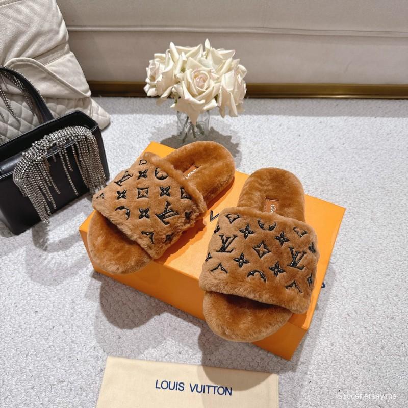 Lv 2025/ss شباشب صوف مريحة منزلية مريحة من الصوف - LY00240