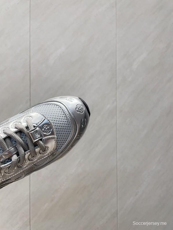 حذاء رياضي من شانيل شانيل كينغ 2 كاجوال كينغ II سلسلة القرن الفضي - KFY00330