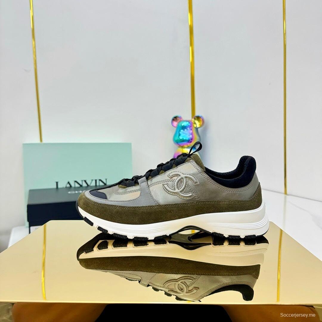 شانيل 2025 شانيل 2025 حذاء رياضي كاجوال بنعل مكتنزة - LY00310