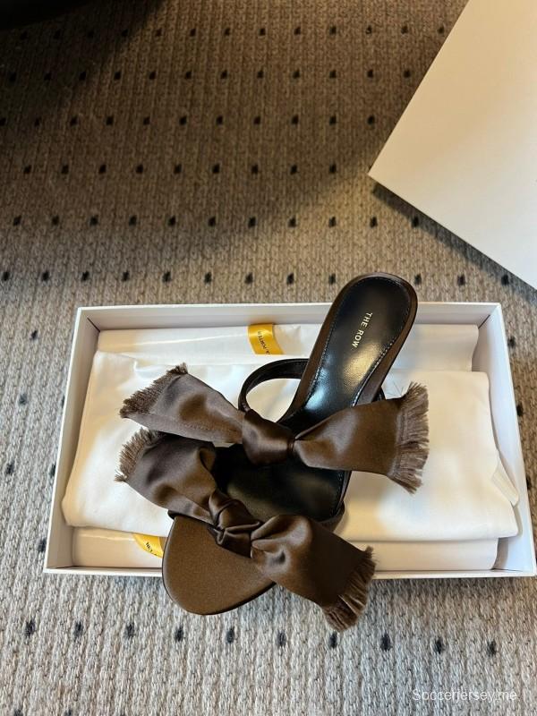 حذاء بعقدة منسوجة يدوياً من ذا رو 25ss - KFY00280