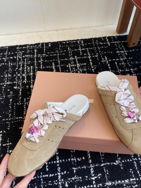 حذاء ميو ميو 2025 س س س س س سليب أون كاجوال - KFY00295