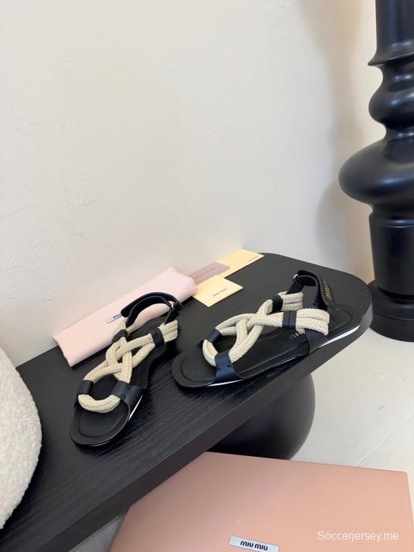 صندل بحبل منسوج من الحبل من ميو 2025/أسس أسبوع الموضة - KFY00330