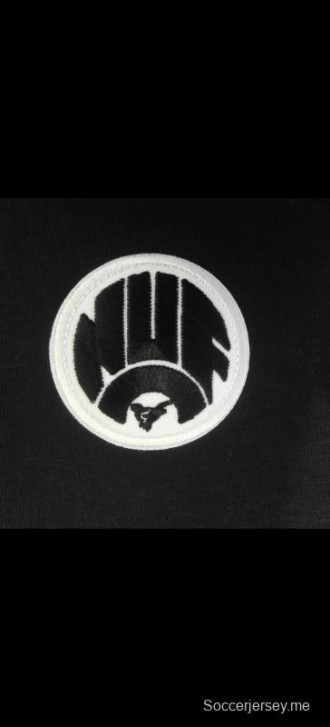 أديداس 25/26 أديداس × نيوكاسل يونايتد هودي مطرز بشعار ريترو 9 ألوان