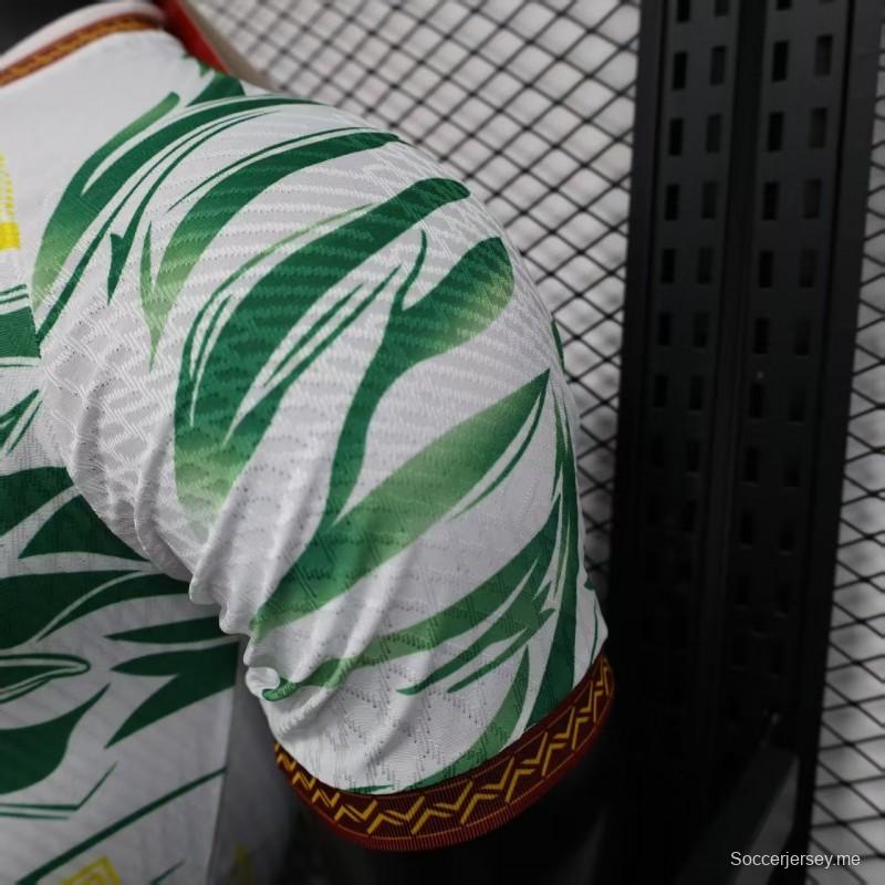 إصدار اللاعب 2026 مالي 2026 قميص مالي خارجي أبيض بنقشة النسر