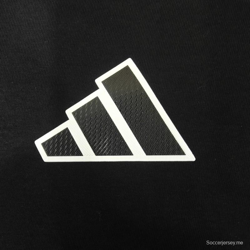 25/26 نيوكاسل يونايتد هودي مطرز بشعار 9 ألوان