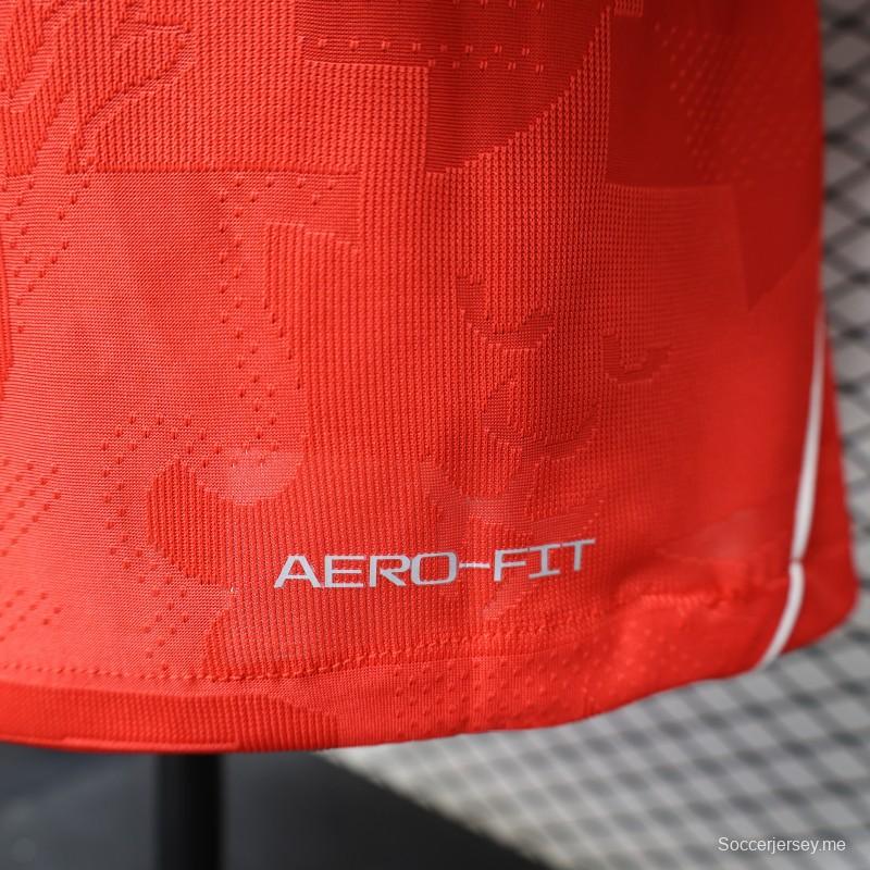 2026 نسخة اللاعبين قميص إنجلترا الأحمر بنمط رسومي تجريدي